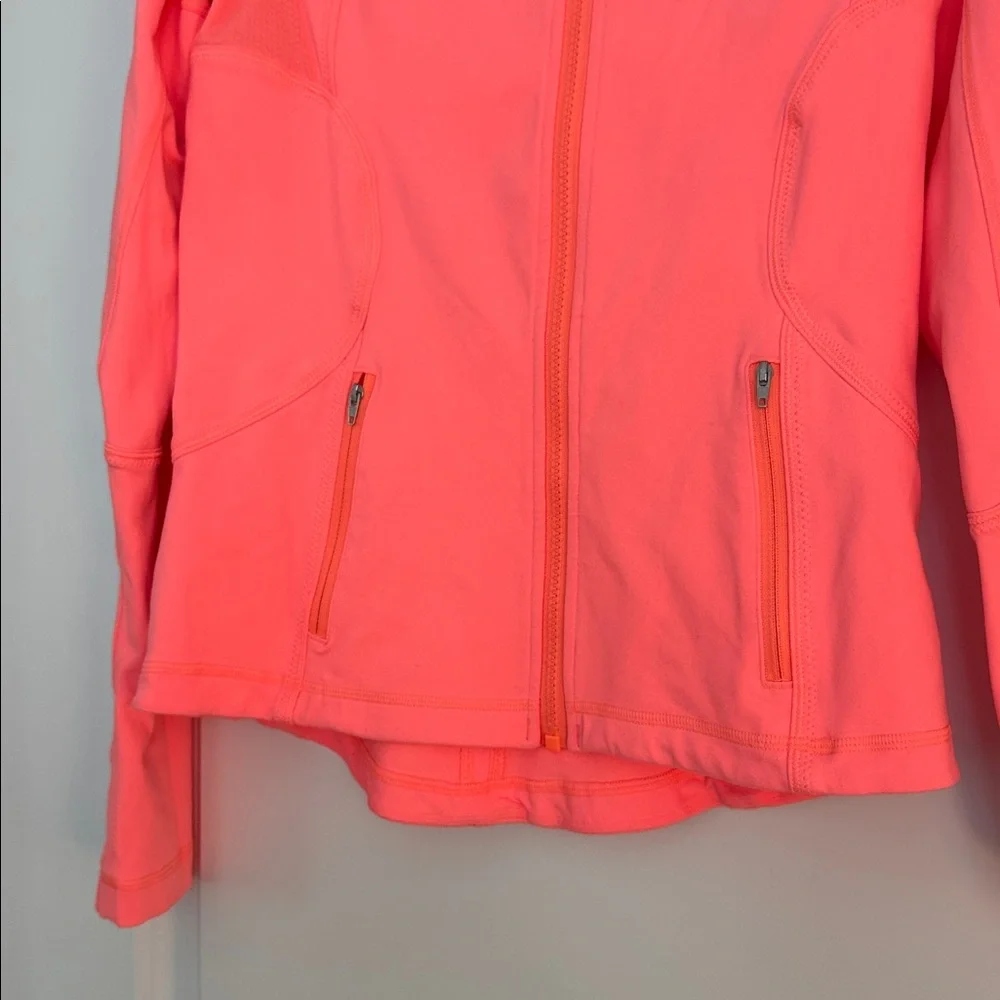 Lululemon Jacket (8) - Picture 2 of 4